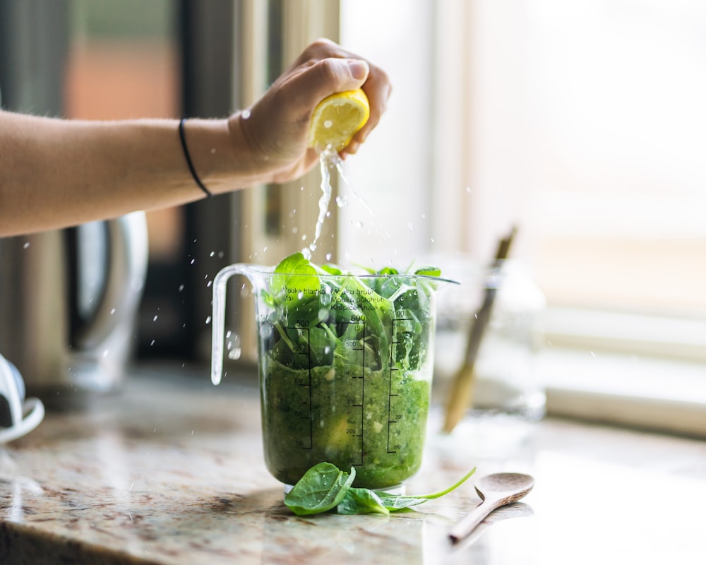Natürliche Entgiftung durch gesunde Ernährung